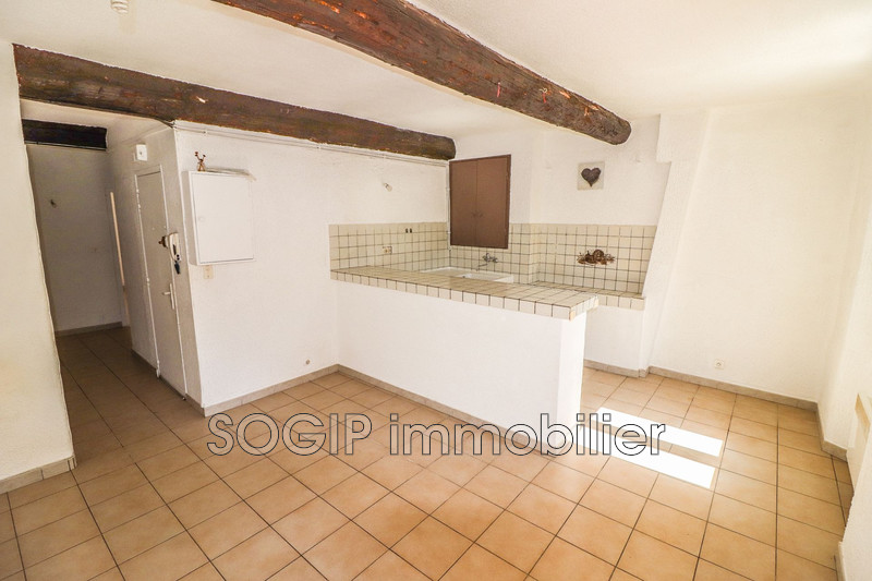 Photo n°2 - Location appartement Flayosc 83780 - 497 €