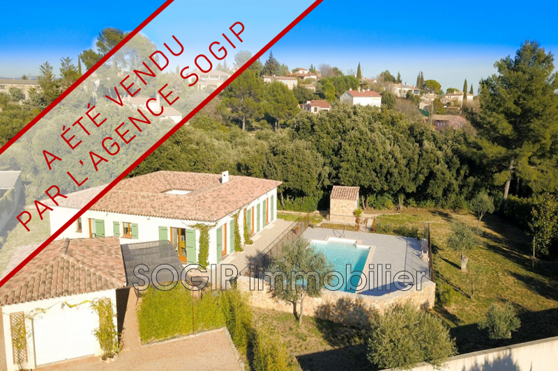 Photo Villa Flayosc Campagne,   achat villa  3 chambres   150&nbsp;m&sup2;