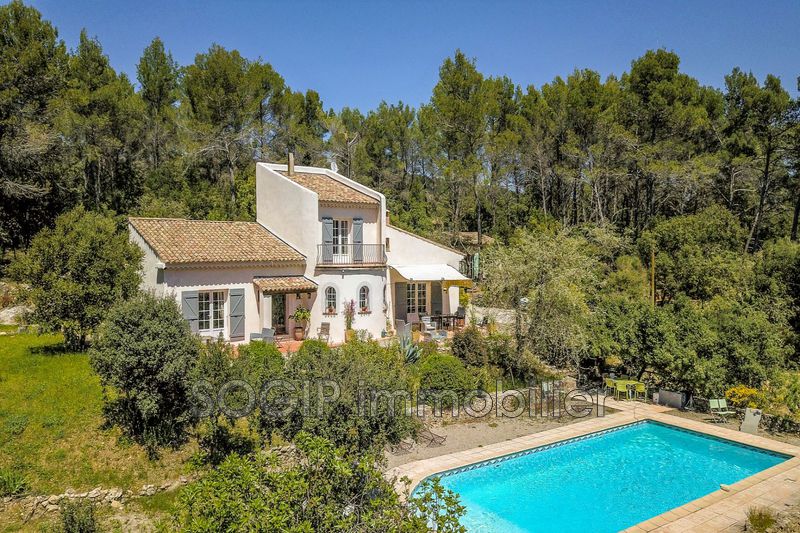 Photo Villa Flayosc Campagne, achat villa 5 chambres 200 m²