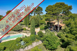 Photos  Maison Villa provençale à vendre Flayosc 83780