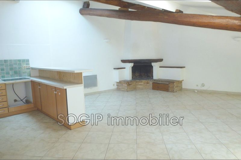 Photo Appartement Flayosc Centre village, achat appartement 4 pièces 87 m²