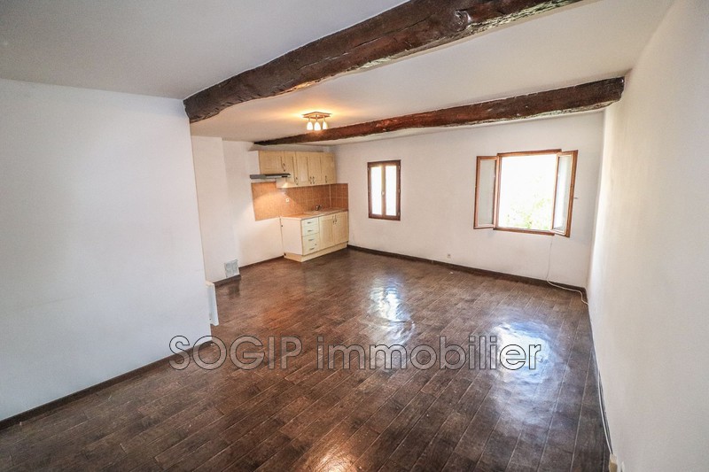 Photo Appartement Flayosc Centre-ville, achat appartement 3 pièces 63 m²