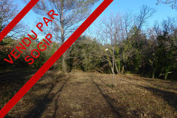 Photos Terrain à bâtir à vendre Flayosc 83780