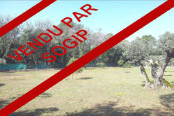 Photos Terrain à bâtir à vendre Flayosc 83780