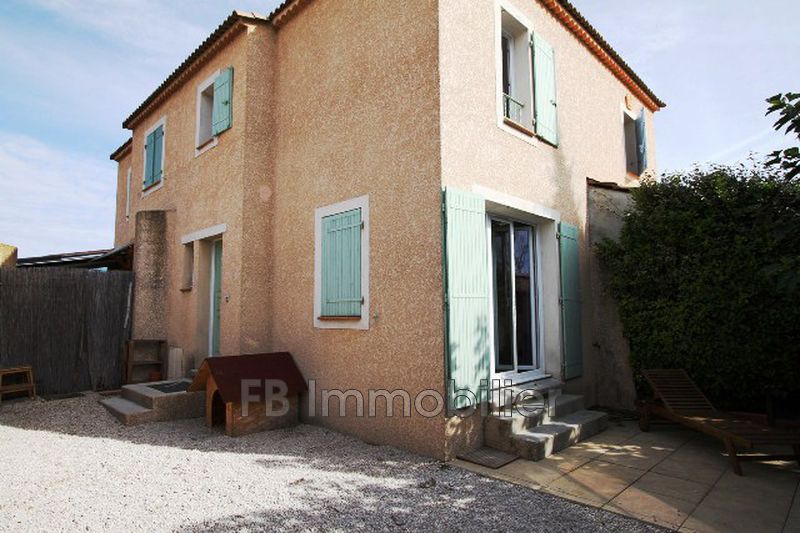 Photo Maison Eyguières Location maison 2 chambres 35 m²