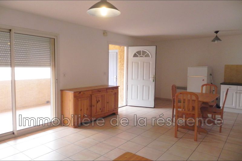Photo Appartement Gignac-la-Nerthe Batiment a4, Location appartement 2 pièces 47 m²