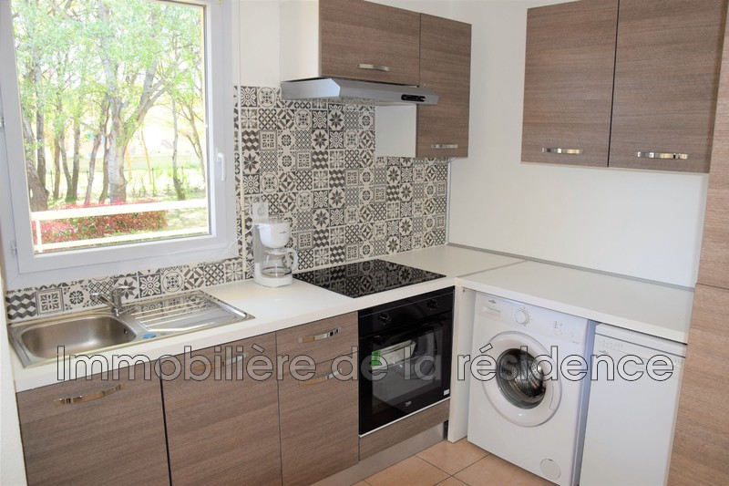 Photo Appartement Vitrolles Les bords du lac, Location appartement 2 pièces 47 m²