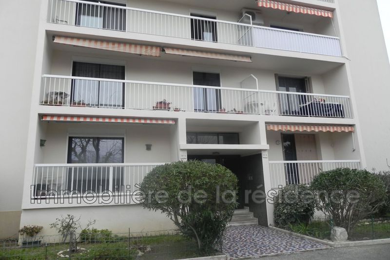 Photo Appartement Marignane Les florides, Location appartement 2 pièces 64 m²