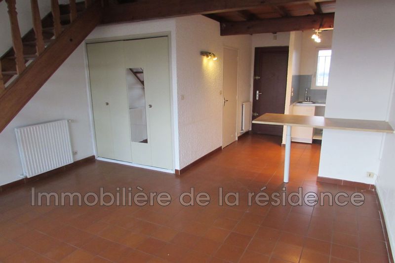 Photo Appartement Rognac Logement 10, Location appartement 2 pièces 39 m²