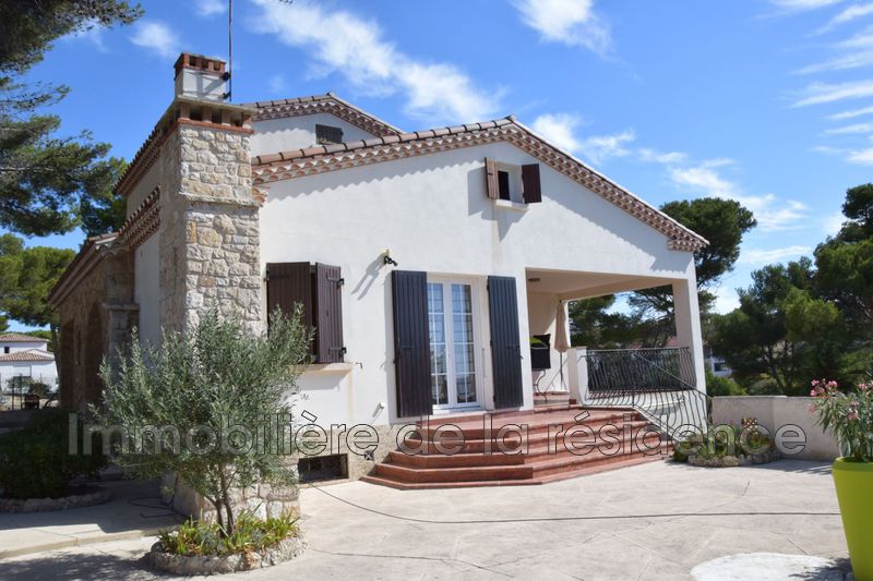 Photo Appartement Sausset-les-Pins Corniche, Location appartement 5 pièces 141 m²