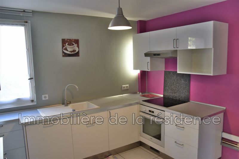 Photo Appartement Les Pennes-Mirabeau Les cadeneaux, Location appartement 4 pièces 70 m²