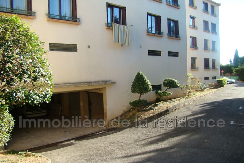 Photo Garage Vitrolles Vieux village garage 10, Location garage