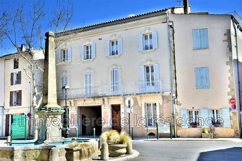 Photo Appartement Saint-Cannat Centre-ville, Location appartement 2 pièces 51 m²