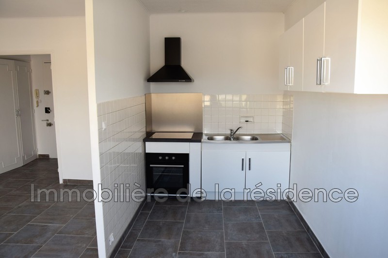Photo Apartment Marignane Centre-ville, Rentals apartment 1 room 33 m²