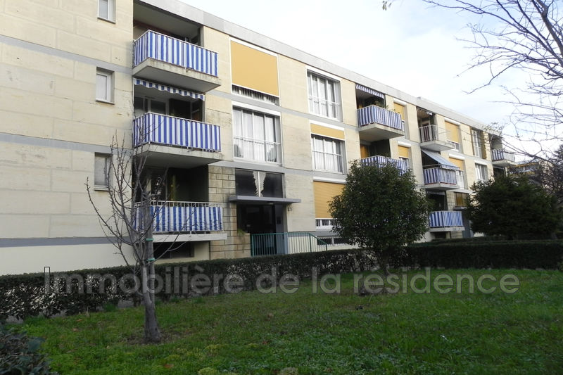 Photo Appartement Marignane Ouest, Location appartement 1 pièce 34 m²