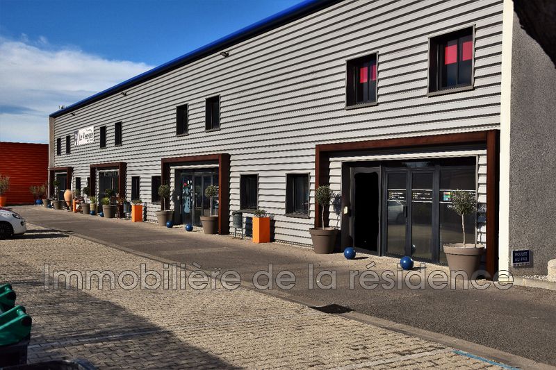 Photo Local professionnel Marignane Professionnel local professionnel 430 m²
