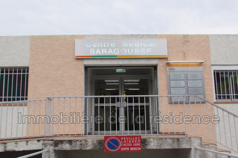 Photo Local professionnel Rognac Centre-ville, Professionnel local professionnel 23 m²