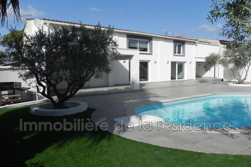 Photo Maison contemporaine Marignane Beugons , achat maison contemporaine 4 chambres 196 m²