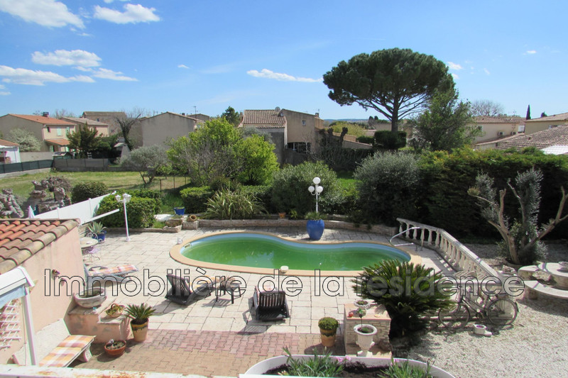 Photo Villa Marignane Centre-ville,   achat villa  5 chambres   250&nbsp;m&sup2;