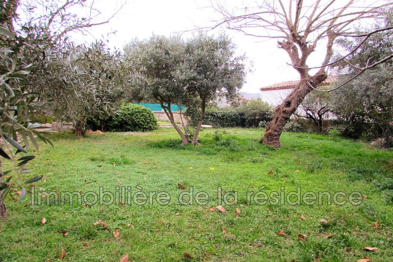 Photo Land Rognac Centre-ville, to buy land 425 m²