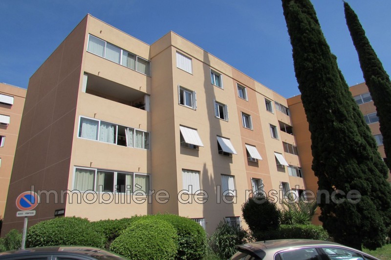 Photo Apartment Vitrolles Centre-ville, to buy apartment 3 room 60 m²