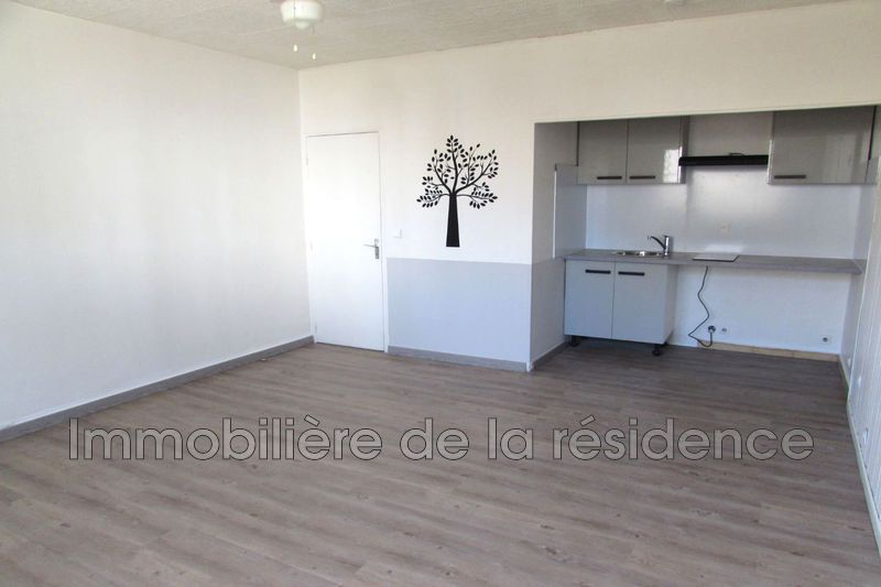 Photo Studio Rognac Village, Location studio 1 pièce 23 m²