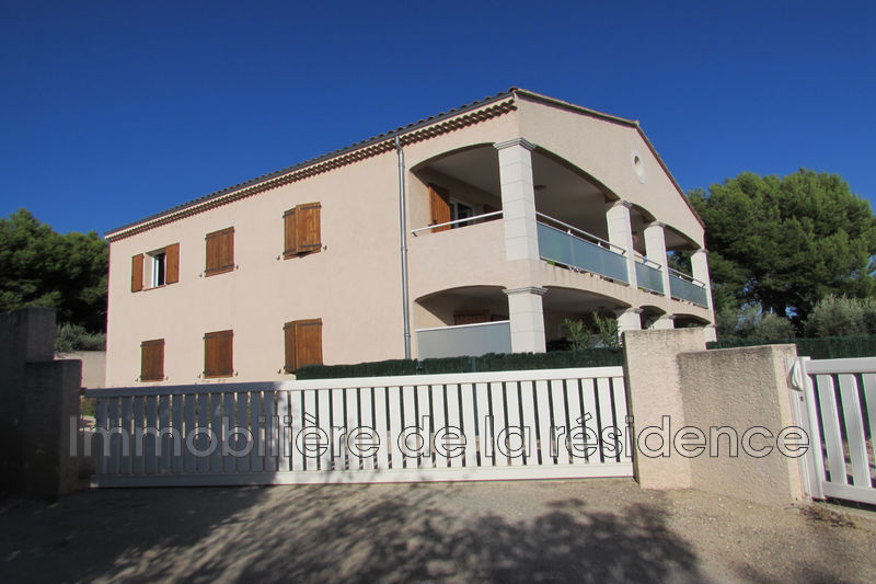 Photo Appartement La Fare-les-Oliviers Logement 3, Location appartement 3 pièces 61 m²