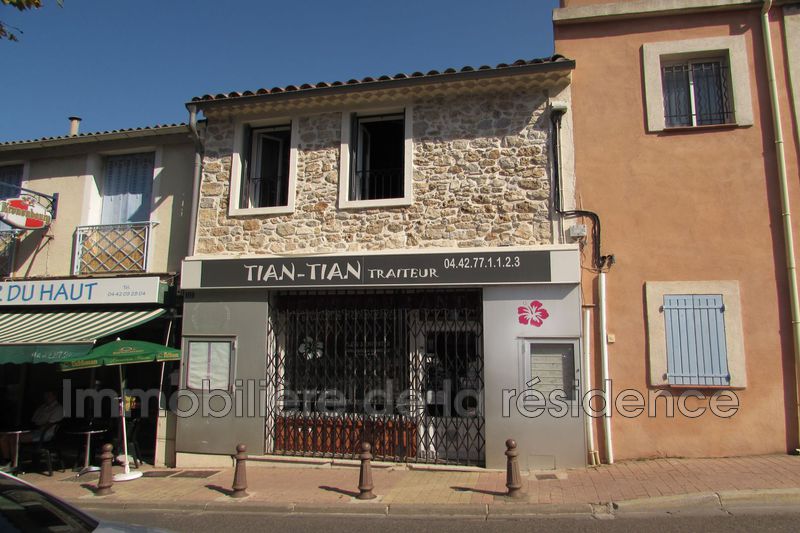 Photo Appartement Rognac Centre-ville, Location appartement 2 pièces 53 m²