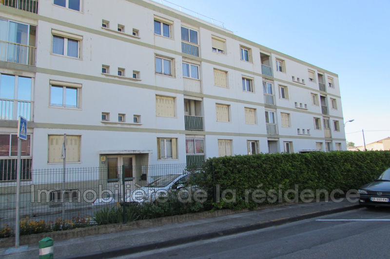 Photo Appartement Rognac Location appartement 2 pièces 53 m²
