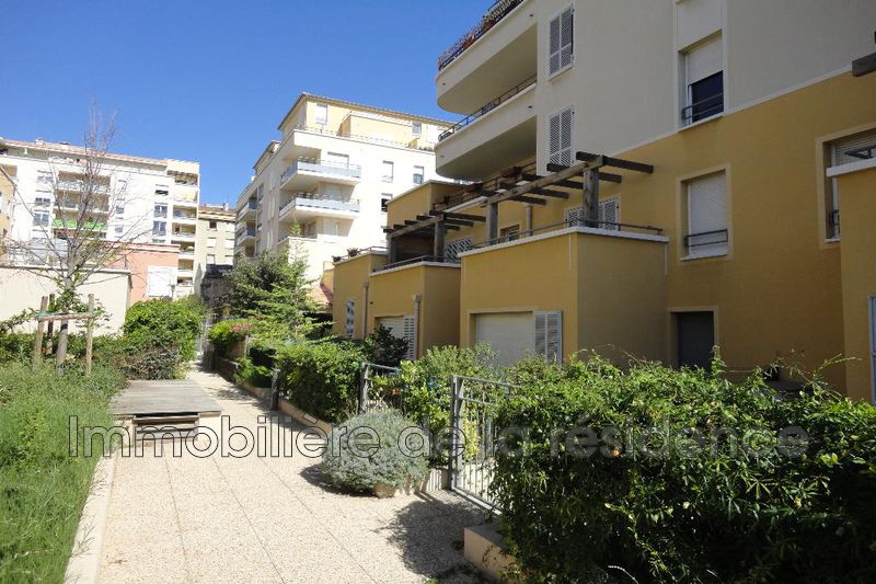 Photo Appartement Marseille Centre-ville, Location appartement 1 pièce 40 m²