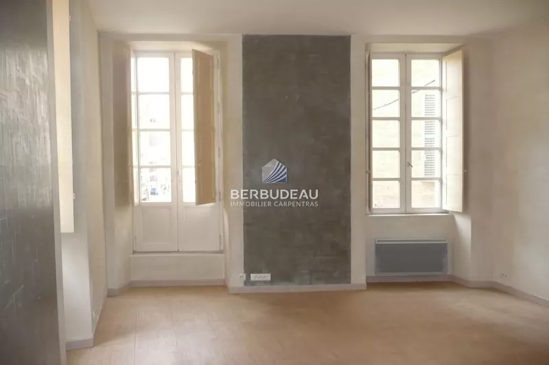 Location appartement Carpentras  