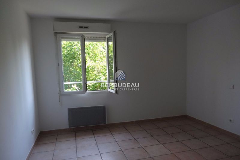 Location appartement Carpentras  