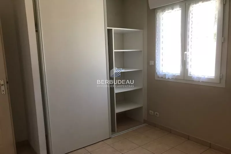 Location appartement Carpentras  