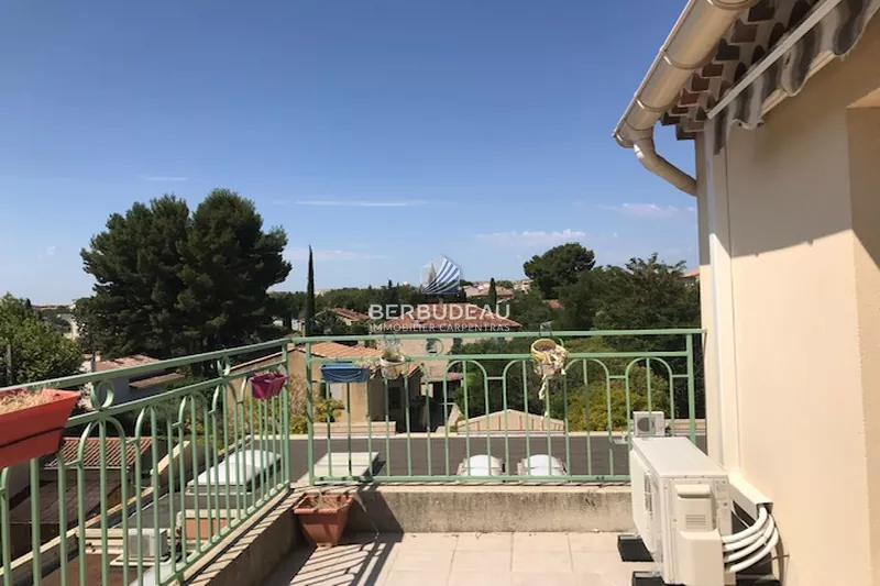 Location appartement Carpentras  