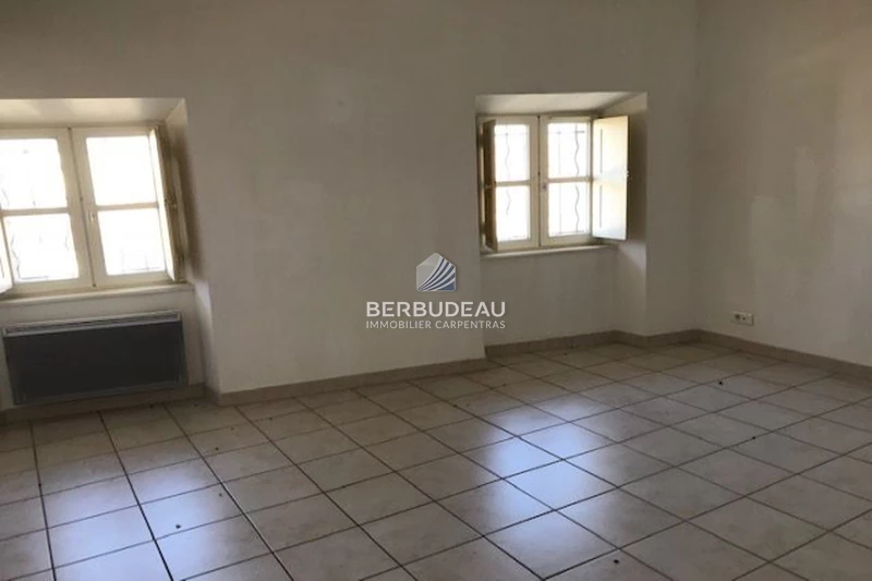 Location appartement Carpentras  