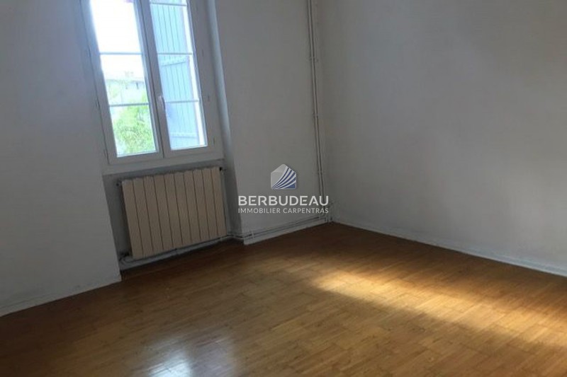 Location appartement Pernes-les-Fontaines  