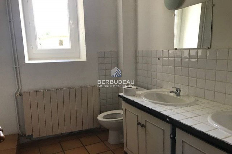 Location appartement Pernes-les-Fontaines  