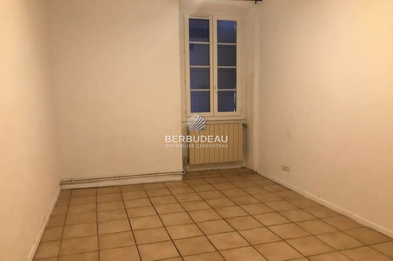 Location appartement Pernes-les-Fontaines  