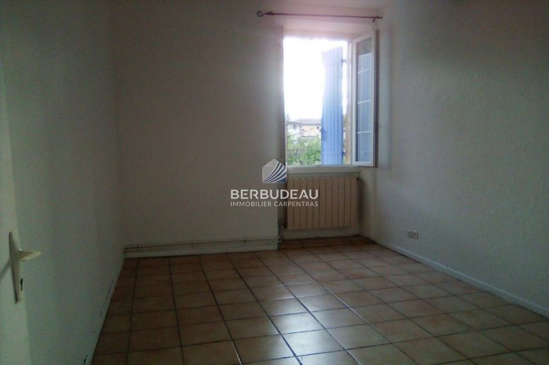 Location appartement Pernes-les-Fontaines  