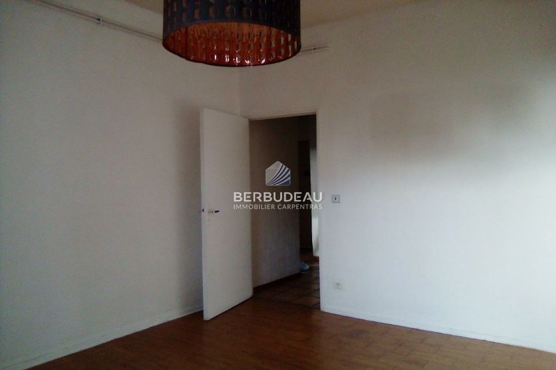 Location appartement Pernes-les-Fontaines  