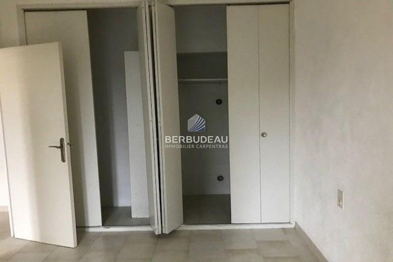 Location appartement Courthézon  