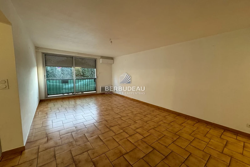 Location appartement Carpentras  