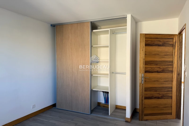 Location appartement Carpentras  
