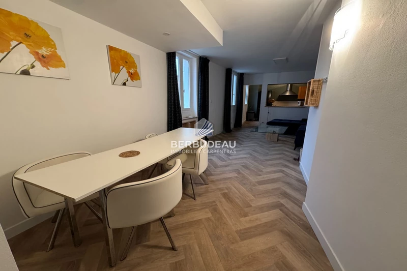 Location appartement Beaumes-de-Venise  