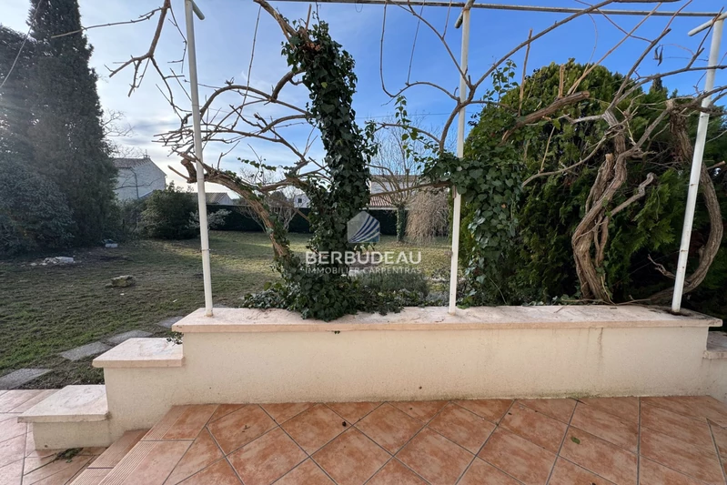 Location villa Pernes-les-Fontaines  