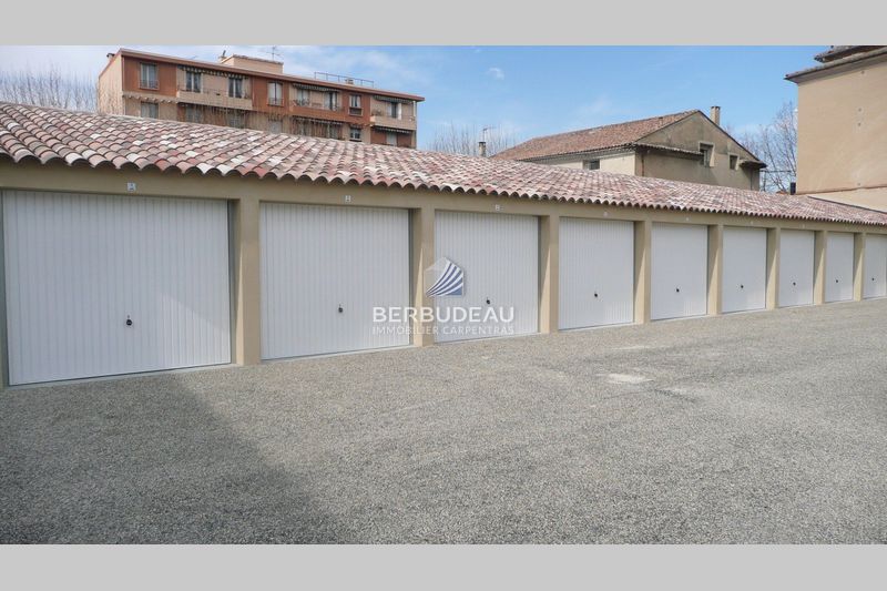 Garage Carpentras Proche leclerc,  Rentals garage  