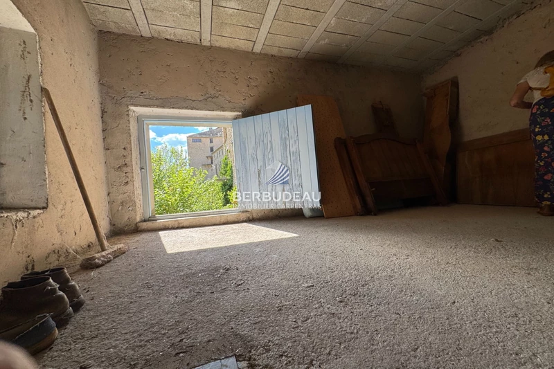 Vente appartement de caractère Saint-Christol  