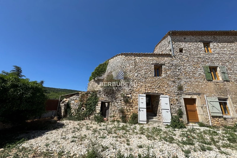 Vente appartement de caractère Saint-Christol  