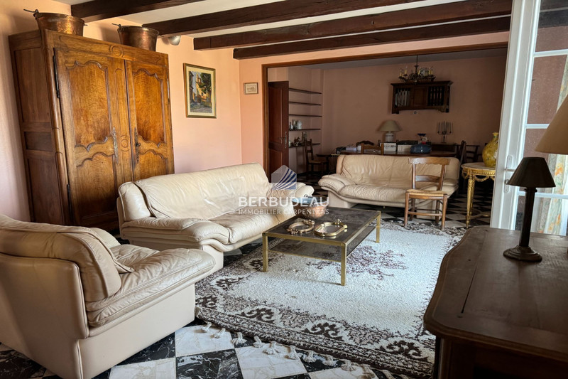 Maison de caractère Malemort-du-Comtat Village,   to buy maison de caractère  6 bedroom   225&nbsp;m&sup2;