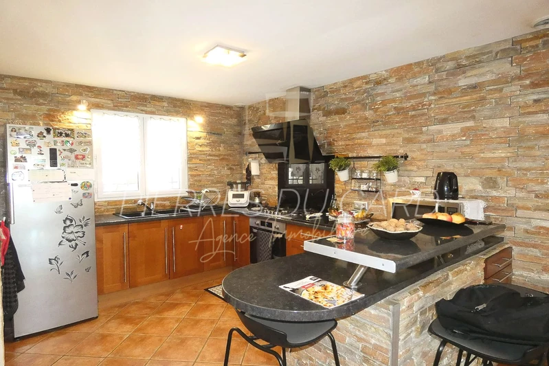 Vente villa Saint-Quentin-la-Poterie  